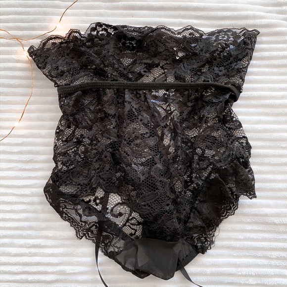 Sexy Bottom Underwear - Picture 6 of 7